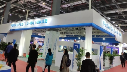 校具邦再次亮相教育装备展 第一枪科技CEO杨志军发言